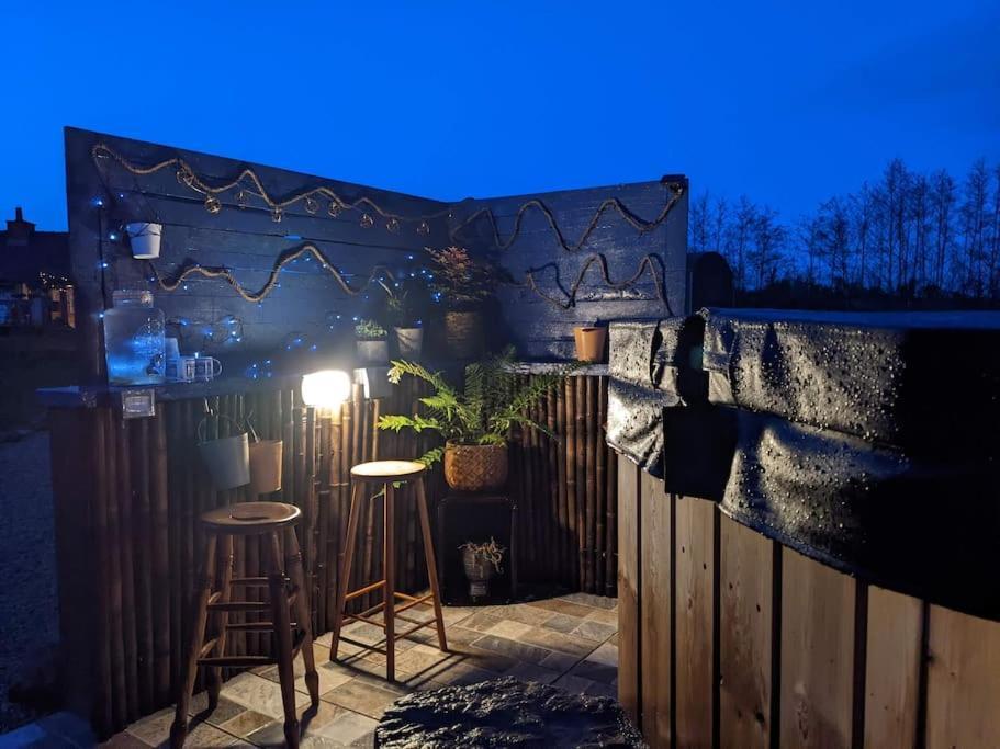 Secluded Private Cottage Hot-Tub, Sauna & Fire-Pit Carrick on Shannon Exteriör bild